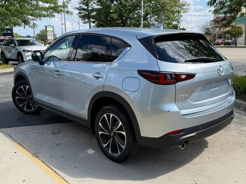 Sonic Silver Metallic 2023 Mazda CX-5 2.5 S