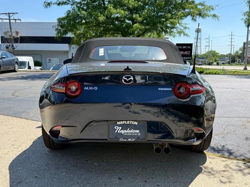 Deep Crystal Blue Mica 2026 Mazda MX-5 Miata Club
