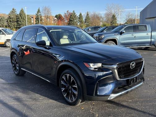 2024 Mazda CX-90 PHEV Premium