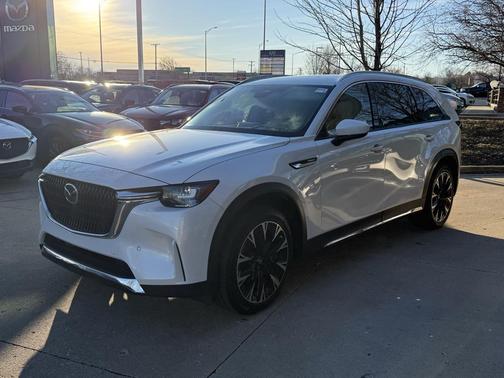 2024 Mazda CX-90 PHEV Premium