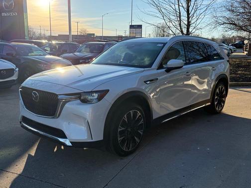 2024 Mazda CX-90 PHEV Premium
