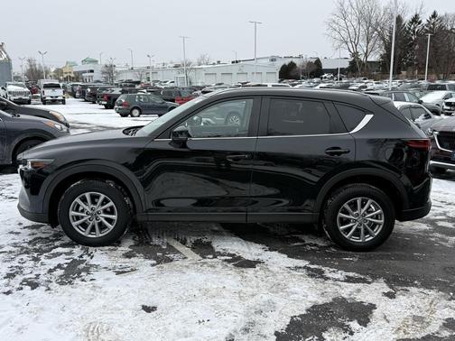 2023 Mazda CX-5 2.5 S Preferred Package