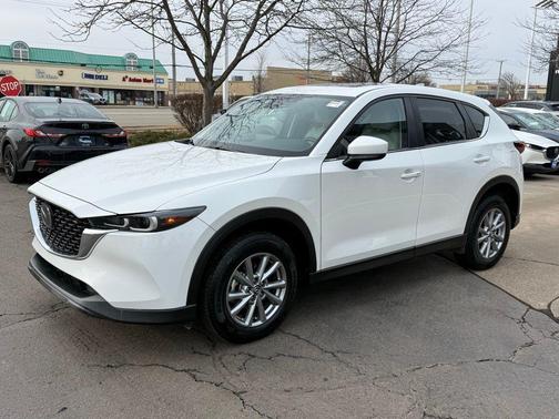 2023 Mazda CX-5 2.5 S Preferred Package