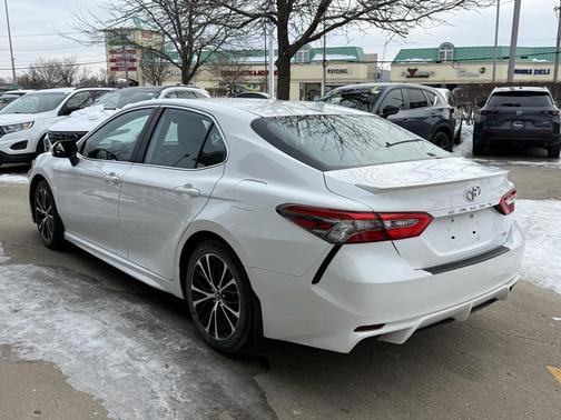 2019 Toyota Camry LE