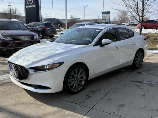 2025 Mazda Mazda3 FWD w/Preferred Package