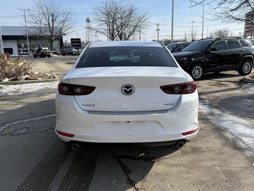 2025 Mazda Mazda3 FWD w/Preferred Package