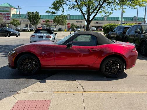 Soul Red Crystal Metallic 2026 Mazda MX-5 Miata Club