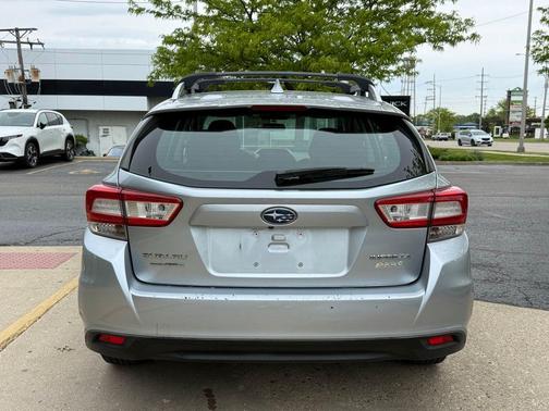 Ice Silver Metallic 2017 Subaru Impreza 2.0i Premium