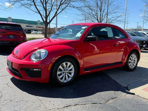 Tornado Red 2017 Volkswagen Beetle 1.8T