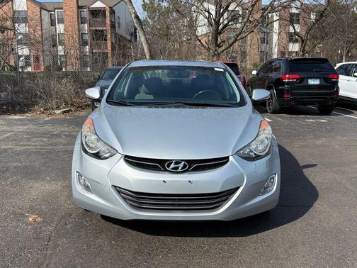 2013 Hyundai ELANTRA Limited