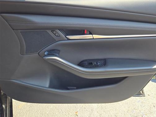 2025 Mazda Mazda3 FWD w/Preferred Package