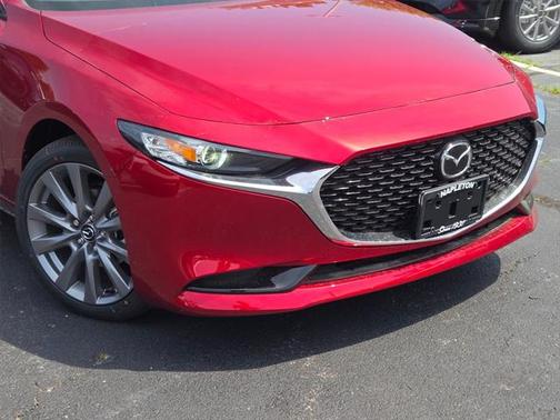 2025 Mazda Mazda3 FWD w/Preferred Package
