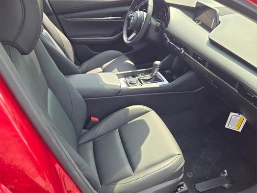 2025 Mazda Mazda3 FWD w/Preferred Package
