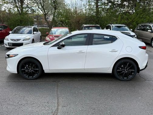 Snowflake White Pearl Mica 2026 Mazda Mazda3 AWD