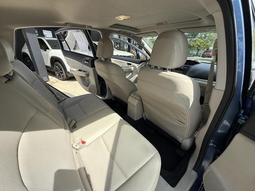 2014 Subaru XV Crosstrek Hybrid Base