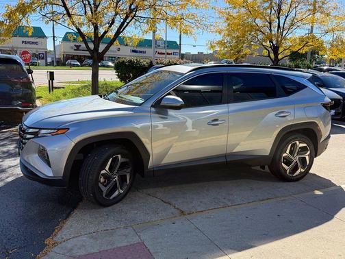 Shimmering Silver 2023 Hyundai TUCSON SEL