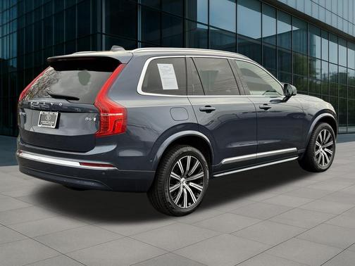 2023 Volvo XC90 B6 Plus 7-Seater