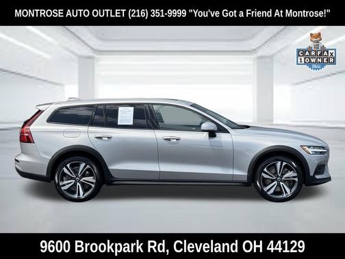 Silver Dawn Metallic 2025 Volvo V60 Cross Country Plus, B5 AWD Gas (mild hybrid)