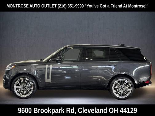 2026 Land Rover Range Rover P400 SE 7 Seat