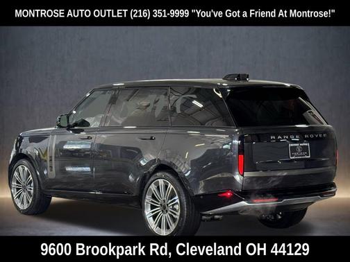 2026 Land Rover Range Rover P400 SE 7 Seat