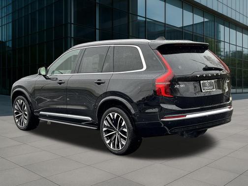 2026 Volvo XC90 B6 Ultra 7-Seater