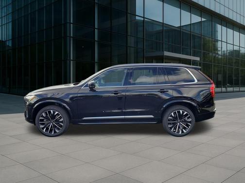 2026 Volvo XC90 B6 Ultra 7-Seater