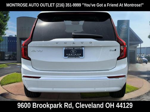 Crystal White Pearl 2026 Volvo XC90 Plus, B6 AWD Gas (mild hybrid), Gasoline, Bright, 6 Seats