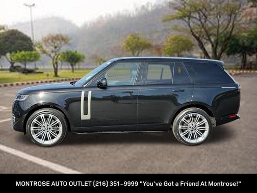 2025 Land Rover Range Rover P530 SE