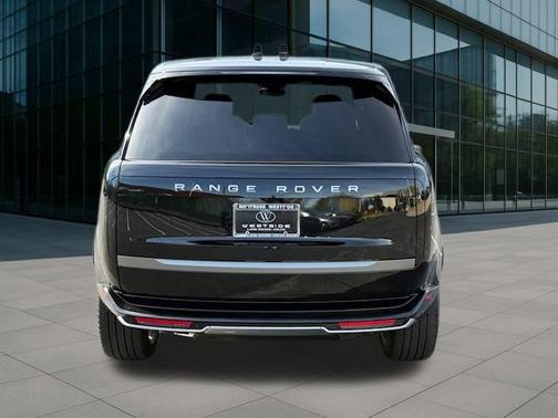 2025 Land Rover Range Rover P530 SE