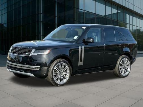 2025 Land Rover Range Rover P530 SE