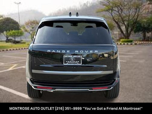 2025 Land Rover Range Rover P530 SE