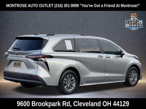 2023 Toyota Sienna XLE