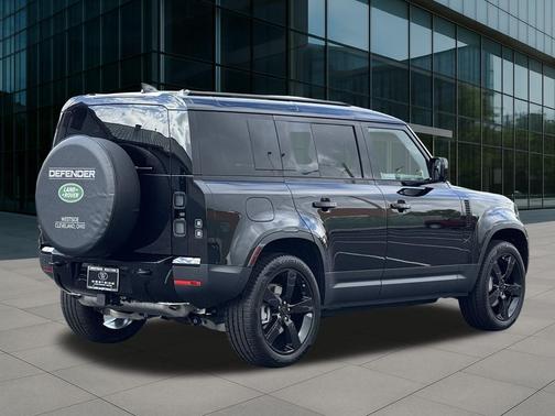 2026 Land Rover Defender S