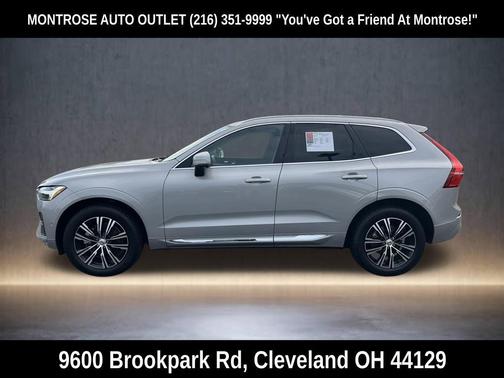 2022 Volvo XC60 B5 Inscription