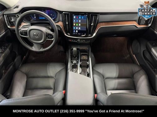 2024 Volvo V60 Cross Country B5 Plus