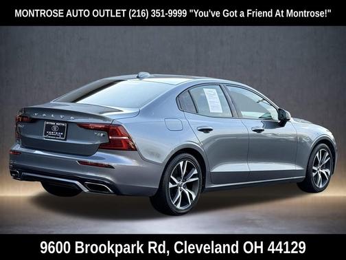 Osmium Gray Metallic 2020 Volvo S60 T6 R-Design