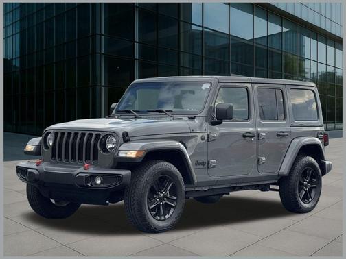 2023 Jeep Wrangler 4-Door Sahara Altitude 4x4