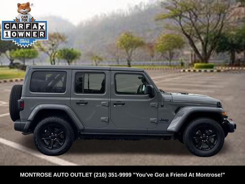 2023 Jeep Wrangler 4-Door Sahara Altitude 4x4