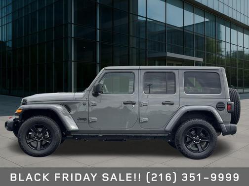 2023 Jeep Wrangler 4-Door Sahara Altitude 4x4