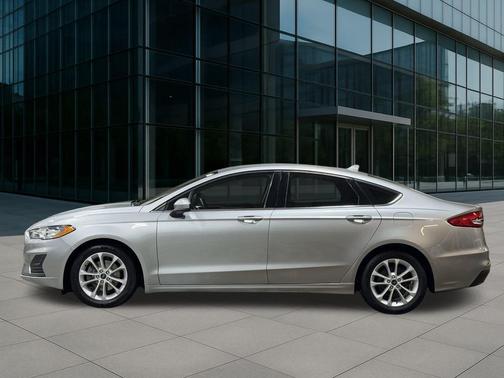 2020 Ford Fusion Hybrid SE