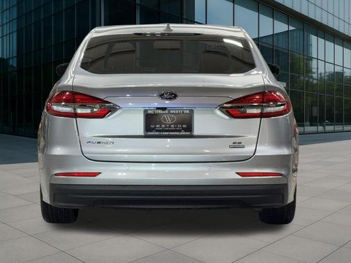 2020 Ford Fusion Hybrid SE