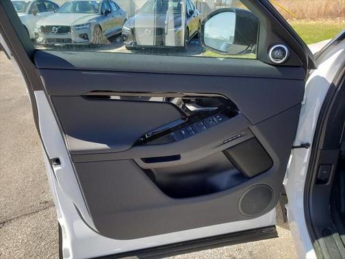 2026 Land Rover Range Rover Evoque Core S