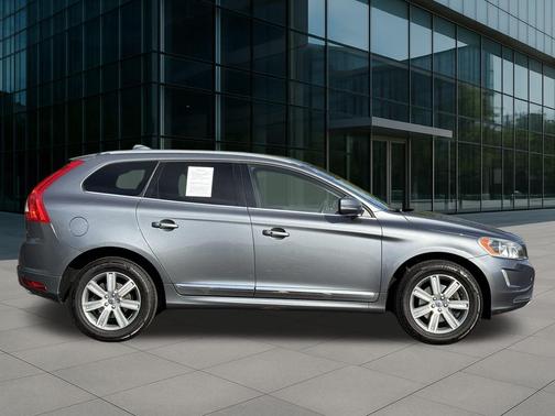 2017 Volvo XC60 T5 Inscription