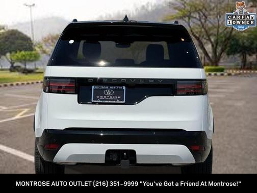 2024 Land Rover Discovery P300 Dynamic SE