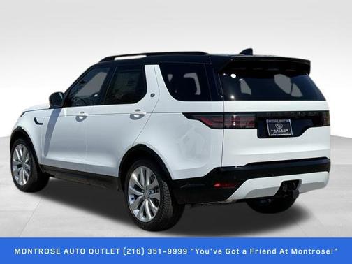 2024 Land Rover Discovery P300 Dynamic SE