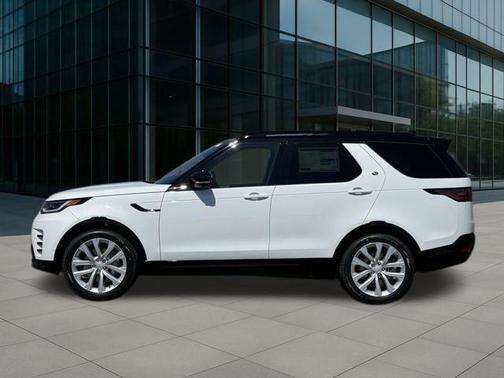 2024 Land Rover Discovery P300 Dynamic SE