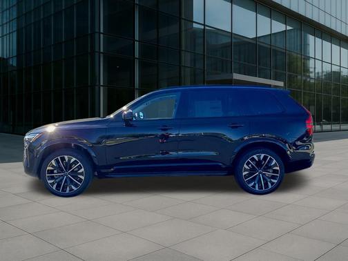 2026 Volvo XC90 B6 Ultra Dark Theme 7-Seater