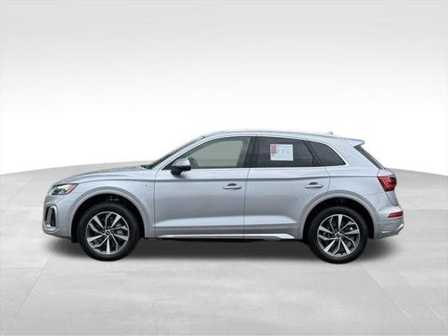 2025 Audi Q5 45 S line Premium Plus
