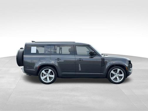 2023 Land Rover Defender 130 First Edition