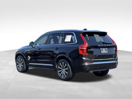 2024 Volvo XC90 B5 Core Bright Theme